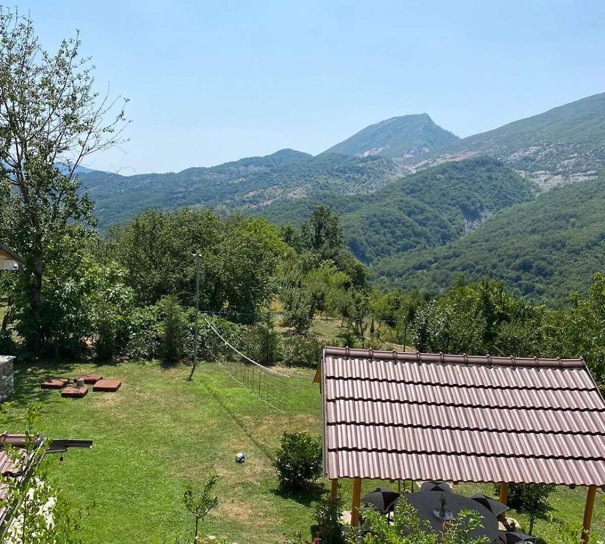 Vakantiehuis Guest House Laci Tirana Albanië